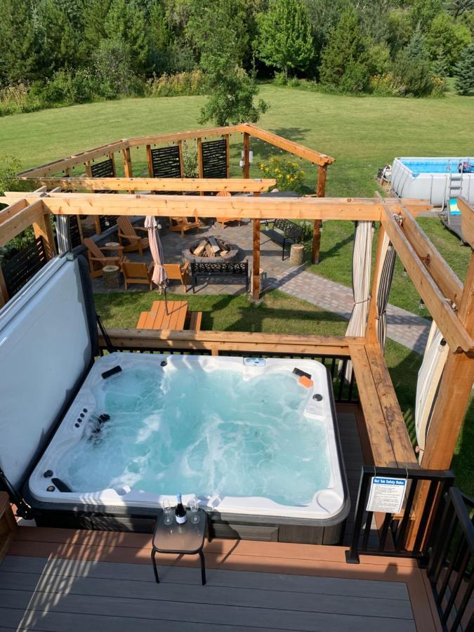 Dragonfly Inn Loft Suite Sherwood Park Exterior photo