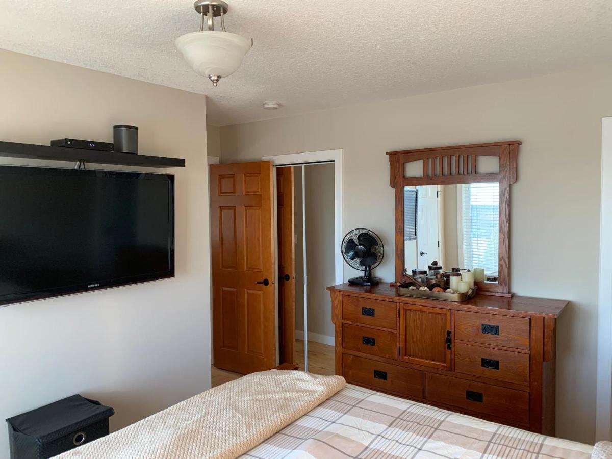 Dragonfly Inn Loft Suite Sherwood Park Exterior photo